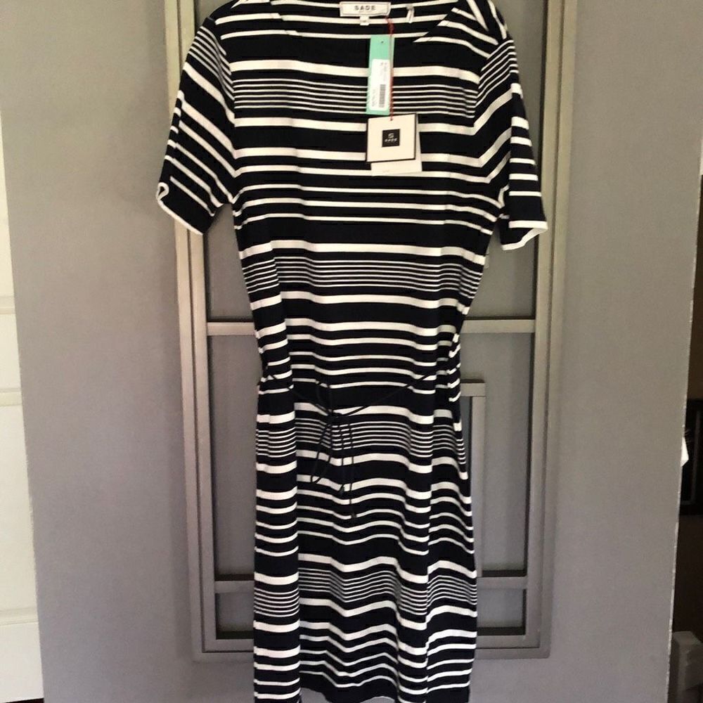 NWT SADE New York Navy and white striped knit  Chenin￼￼ 14 classy classic